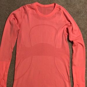 Lululemon swiftly tech long sleeve